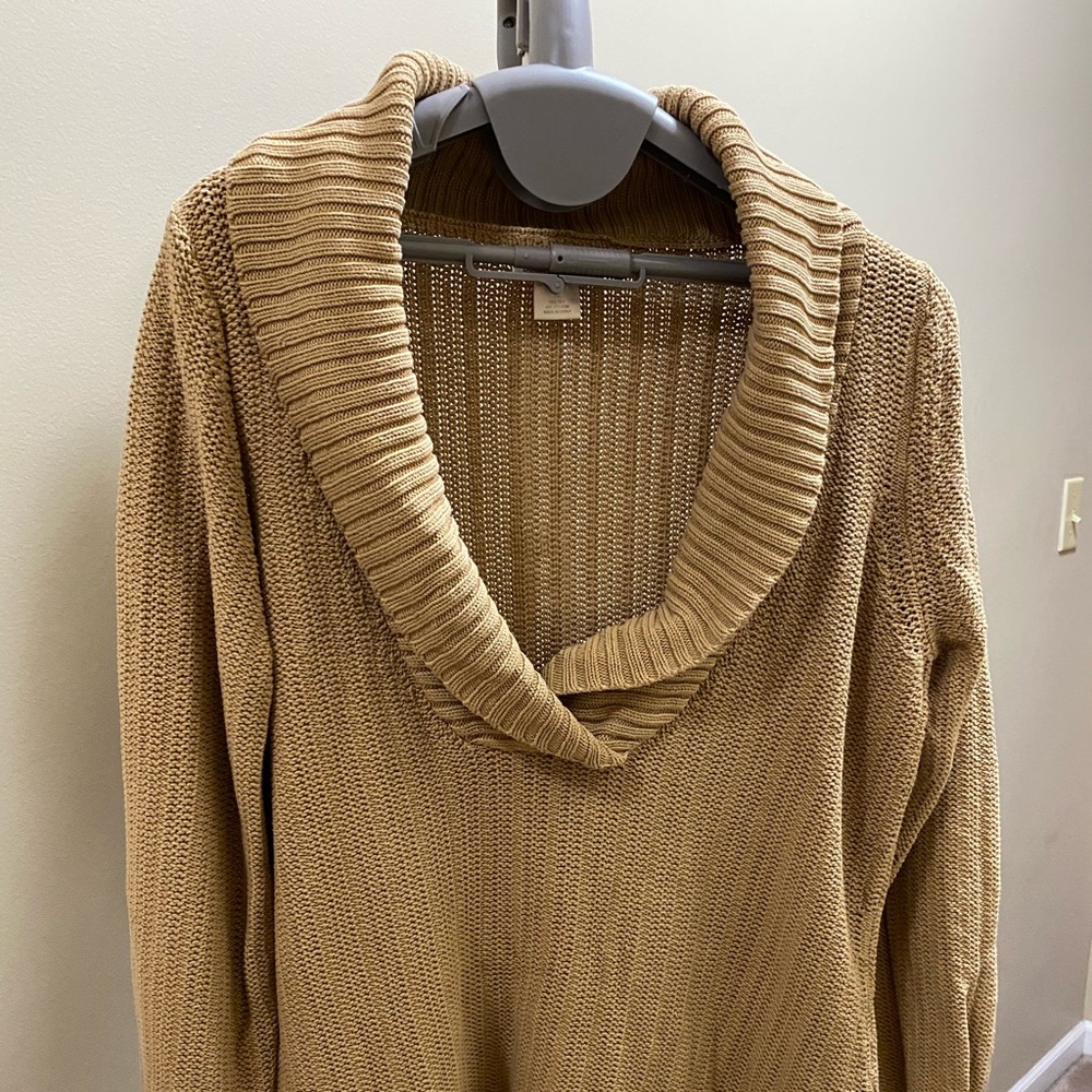 Women’s Tommy Bahama XL sweater